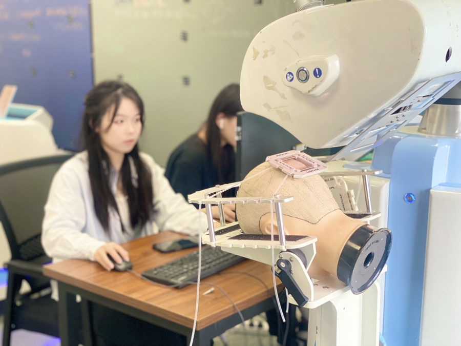 三款“新优药械”破解临床痛点,松江生物医药产业剑指全链条创新高地