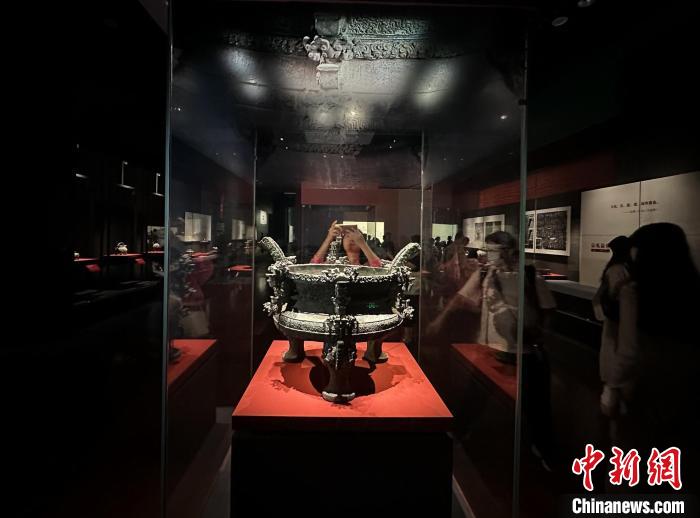 “王子午”鼎等逾两百件珍贵文物亮相广东省博物馆,“王子午”鼎等逾两百件珍贵文物亮相广东省博物馆